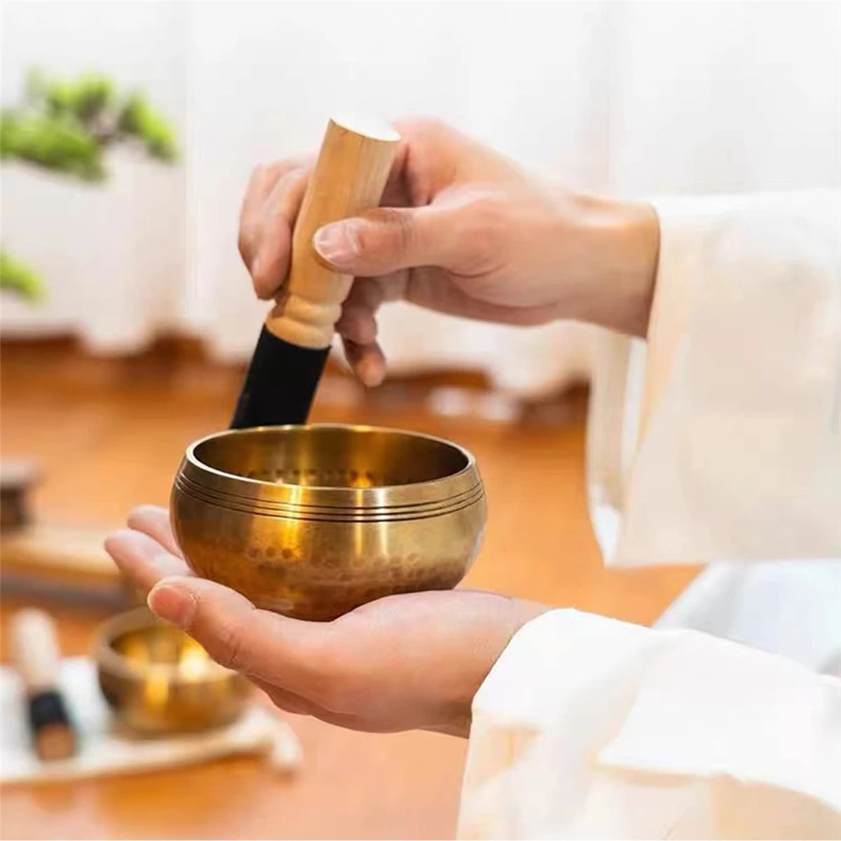 Tibetan Singing Bowl Set - Find Your Zen with Meditation & Stress Relief